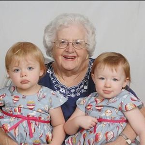 Meet your Posher, Joann